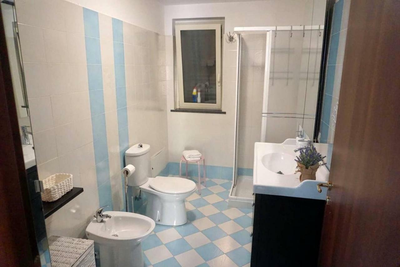 Lilly'S House Apartment Giardini Naxos Ngoại thất bức ảnh